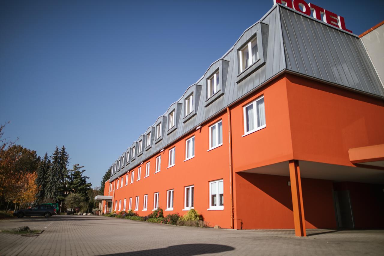 Rosenstadt Forst Hotel Forst  Exterior foto