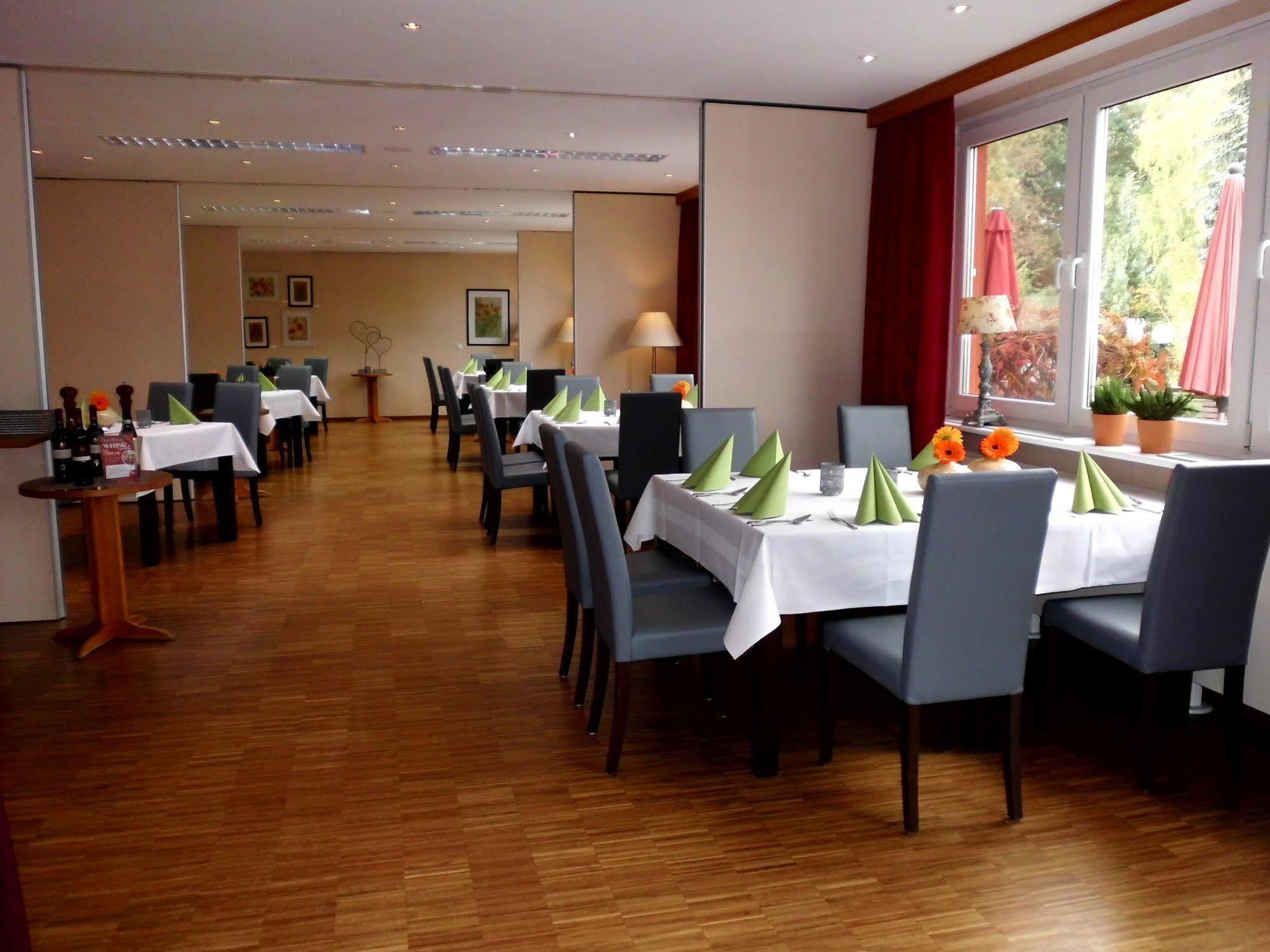 Rosenstadt Forst Hotel Forst  Exterior foto
