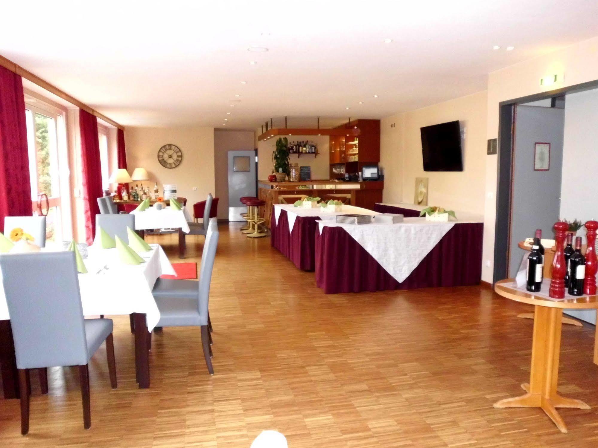 Rosenstadt Forst Hotel Forst  Exterior foto